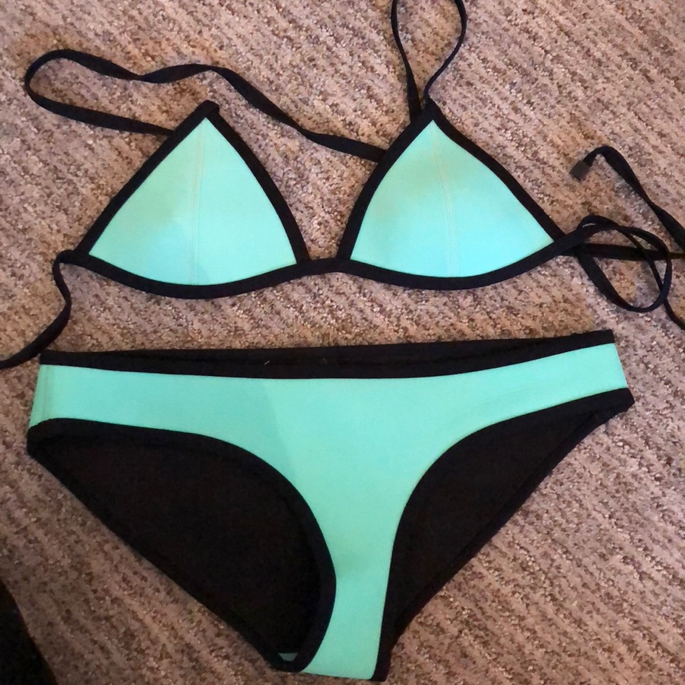 Triangl Set - image 1